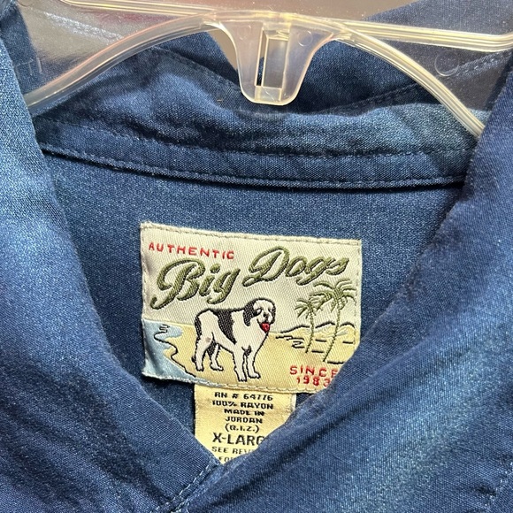 BIG DOGS - Picture 2 of 3